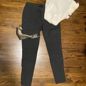 Dress leggings with textured knees